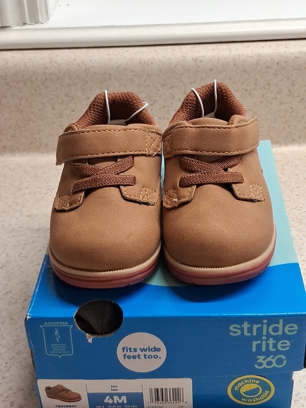 Stride Rite Tan Kids Hook-and-Loop Dress Shoe Size 4